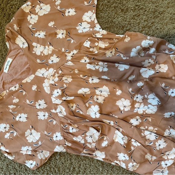 Impressions Blush Pink Garment - Picture 3 of 6